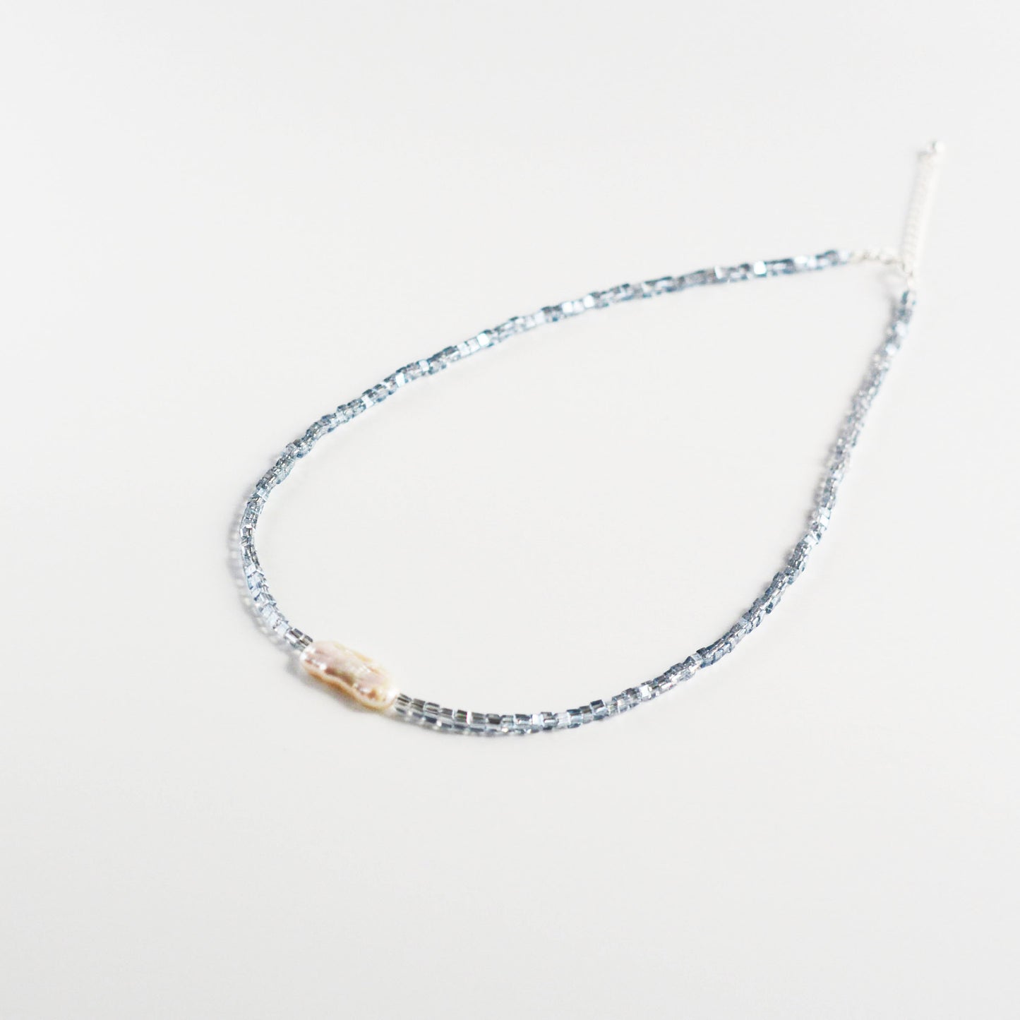 Freshwater Pearl Choker with Crystal Beads