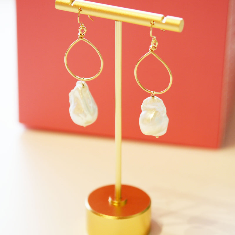 Baroque Pearl Earrings