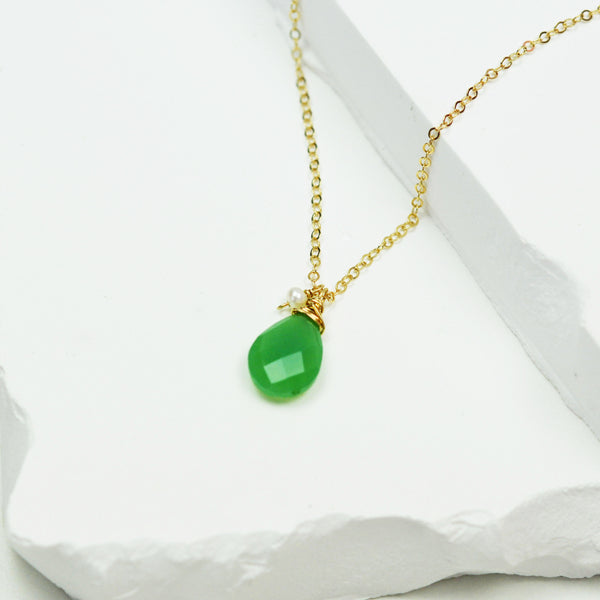 Chrysoprase necklace with fresh water pearl