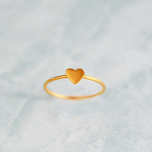 18K Gold Small Heart Ring