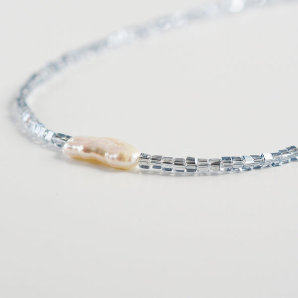 Freshwater Pearl Choker with Crystal Beads