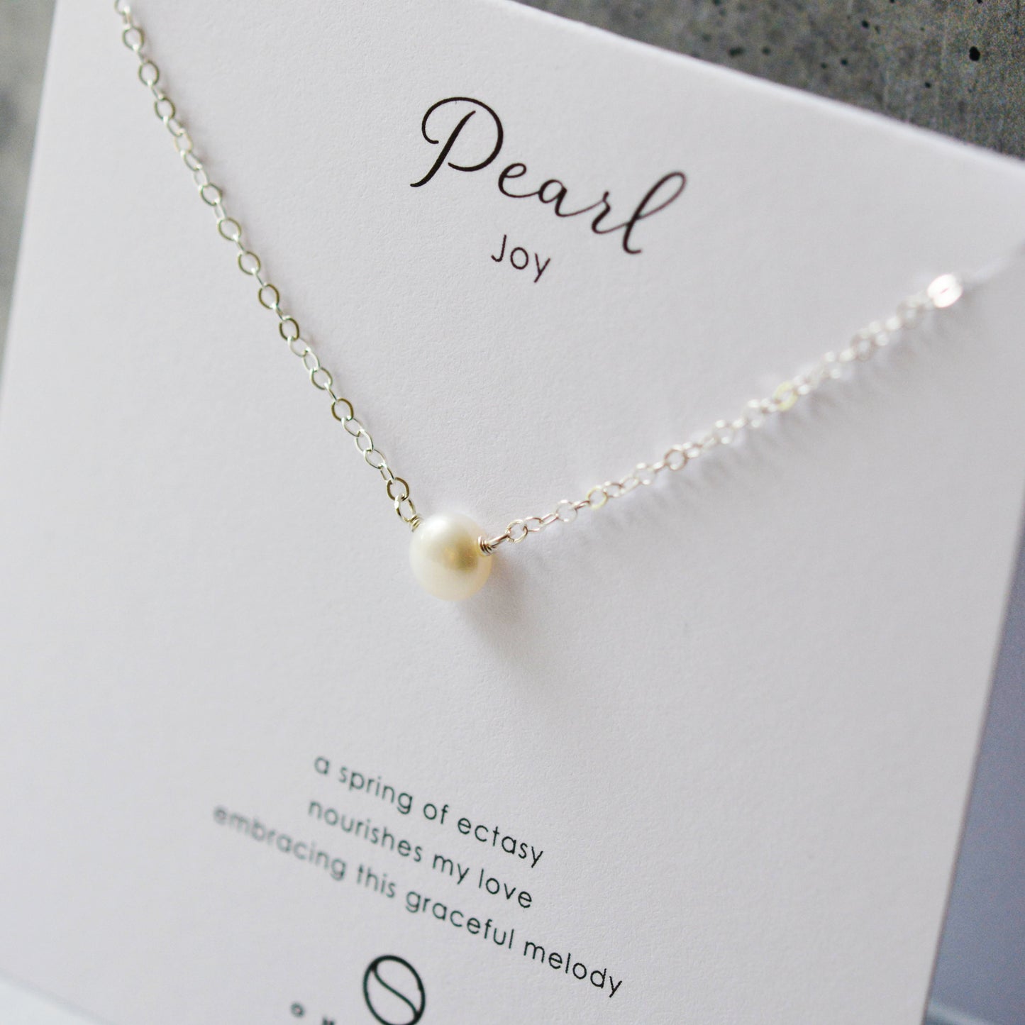 Dainty Pearl Necklace