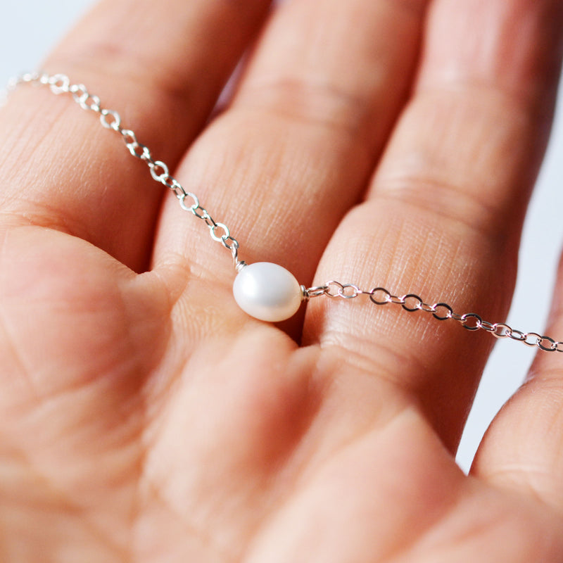 Dainty Pearl Necklace