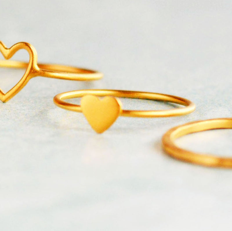 18K Gold Small Heart Ring