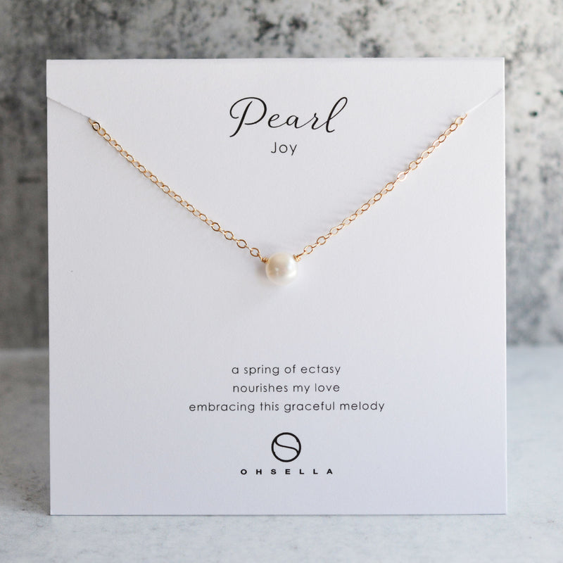 Dainty Pearl Necklace