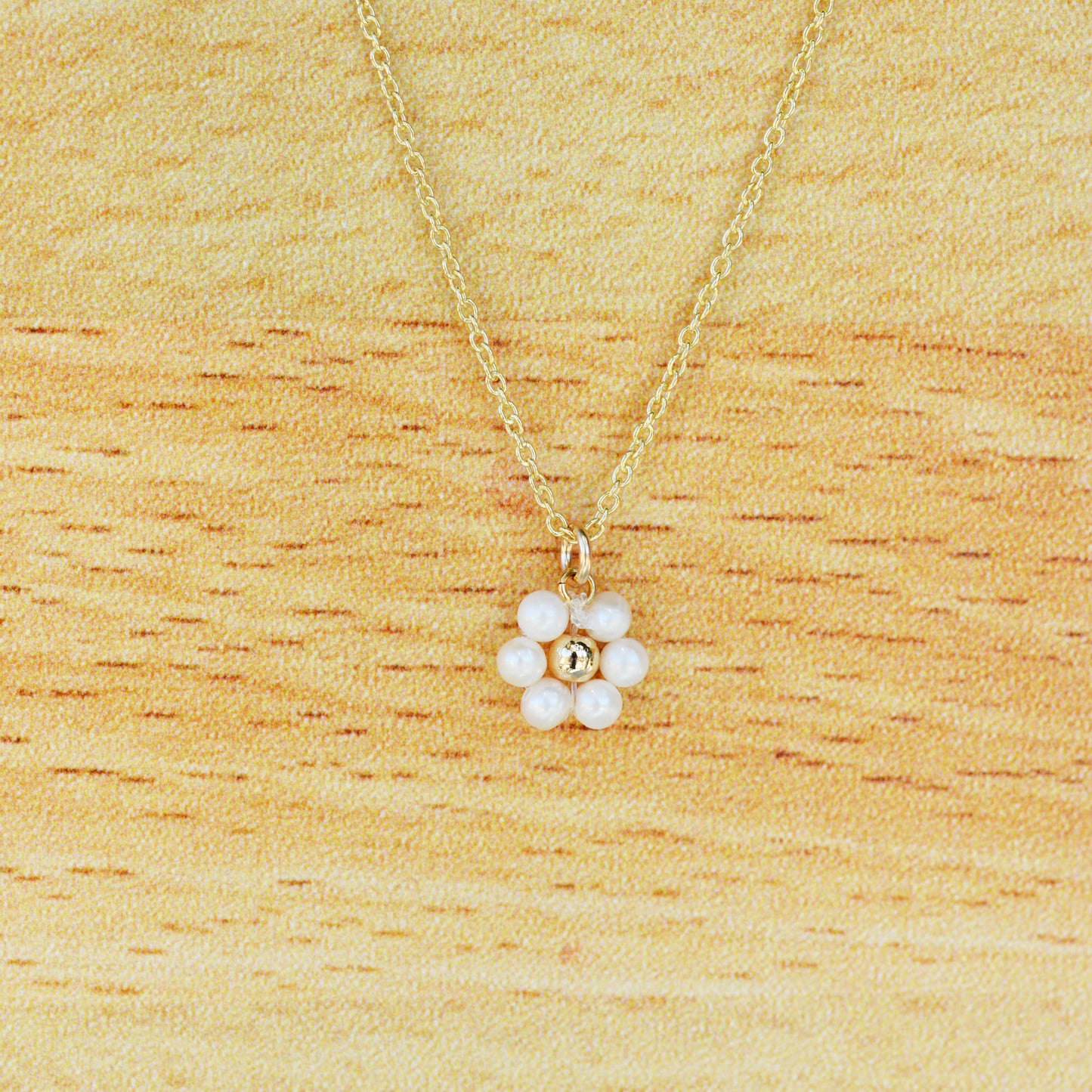 Flower Pearl Necklace