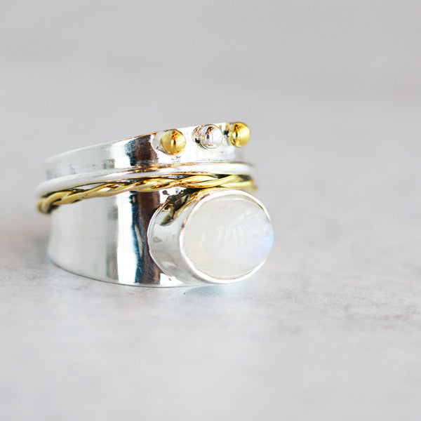 Spinner Ring with Moonstone